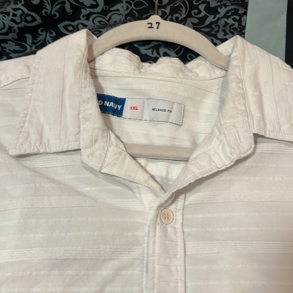 Old Navy casual button down shirt. XXL excellent condition - Picture 4 of 8